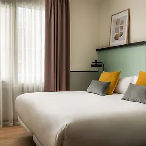 ** Hotel Bypillow Irala Spanien